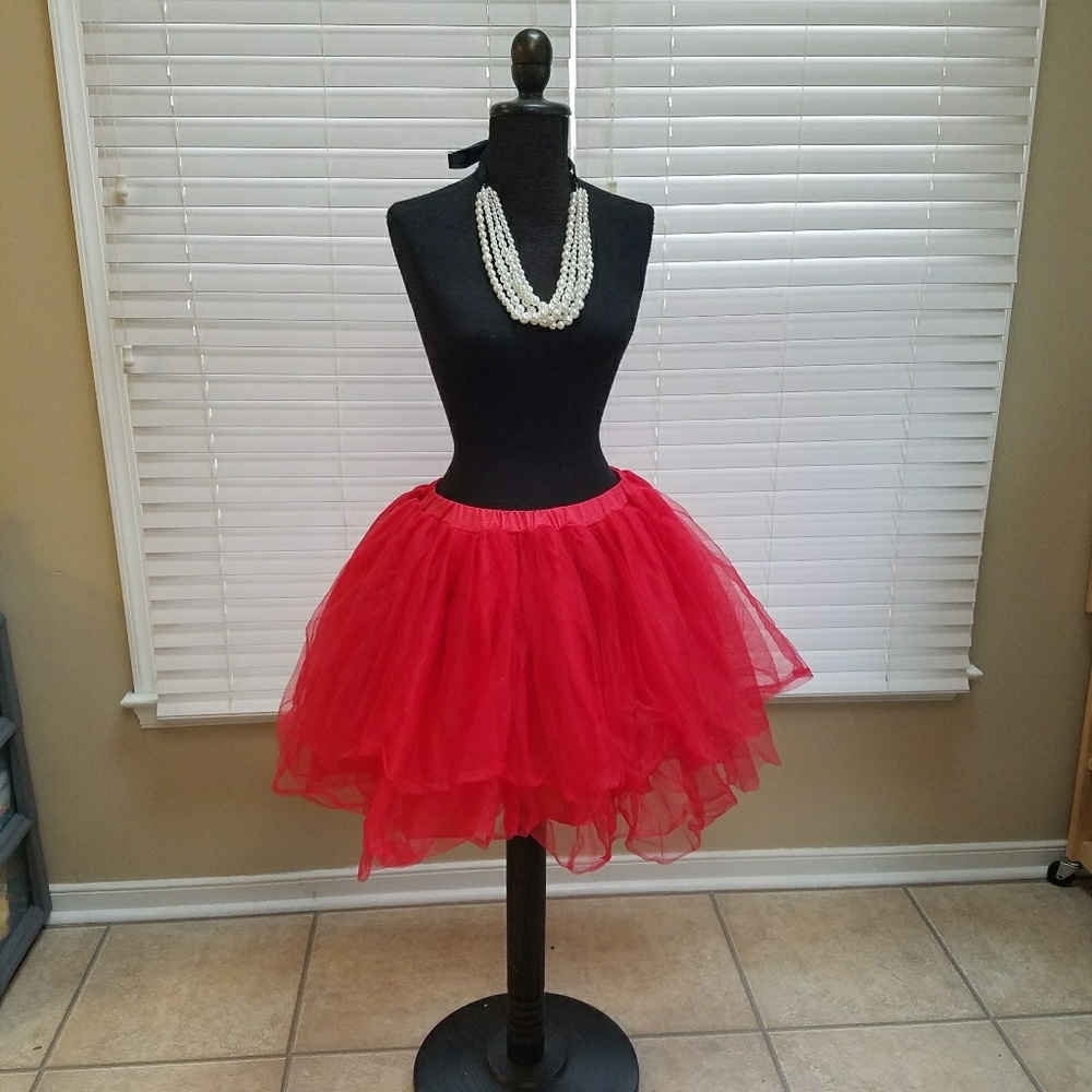 Costume/ petticoat